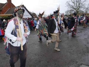 Alvechurch-Mummers-5-WEB-Keith-Woolford-P1310887-1124