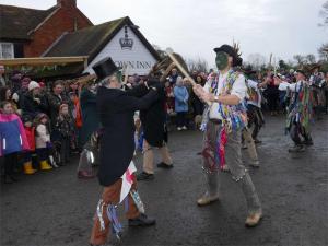 Alvechurch-Mummers-7-WEB-Keith-Woolford-P1310892-1124