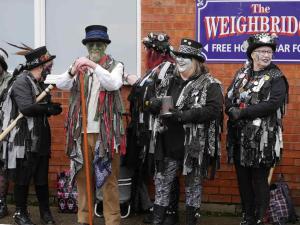 Alvechurch-Mummers-94-WEB-Keith-Woolford-P1320094-1124